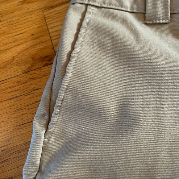 Dickies Men’s Slim Fit Flat Front Tan Shorts Size 29 - Picture 8 of 11